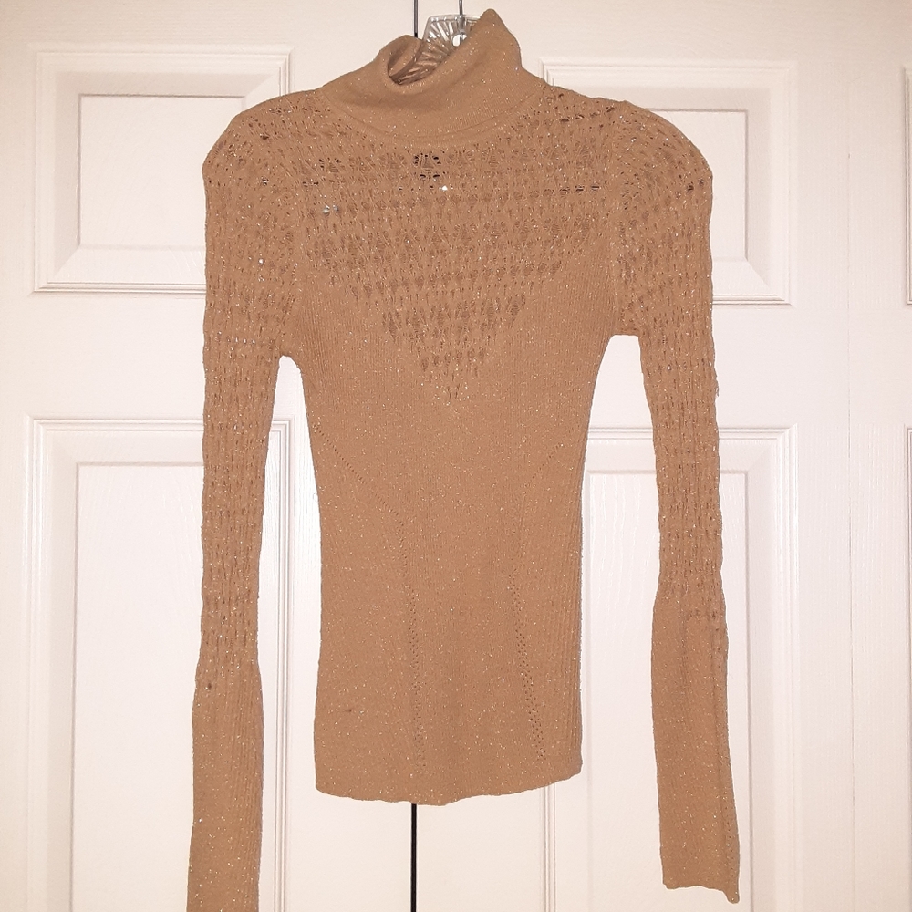 Arden B gold knit turtlneck sweater Size Small